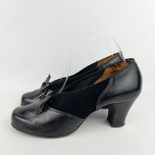 Load image into Gallery viewer, Original 1940's Black Leather and Suede Classic Court Shoes with Bow Trim in the Front - UK 6 6.5