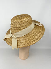 Load image into Gallery viewer, Original 1940's Natural Straw Sun Hat with Cream Grosgrain Trim - 1940's Bonnet *