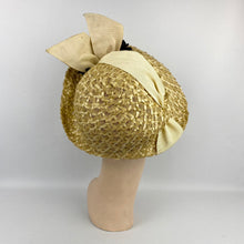 Load image into Gallery viewer, Original 1930s Natural Straw Hat with Cream and Black Trim