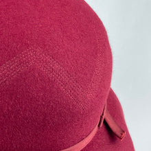 Load image into Gallery viewer, Vintage Burgundy Felt Hat with Chevron Seaming Detail - Henry Heath Gipsy Hat
