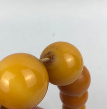 Load image into Gallery viewer, 1940s Egg Yolk Yellow Bakelite Necklace