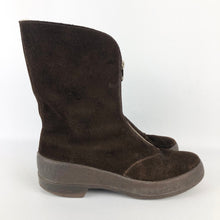 Load image into Gallery viewer, Original 1950s Clarks Wide Fitting Fur Lined Zip Front Boots - UK 6
