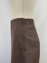 Load image into Gallery viewer, Original 1940s CC41 Brown Wool Suit - Bust 35 36