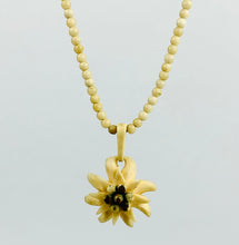 Load image into Gallery viewer, Vintage 1930s 1940s Carved Edelweiss Necklace