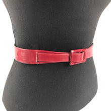 Load image into Gallery viewer, Original 1940s Ox Blood Leather Belt - Waist 25 26 27