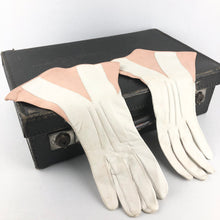 Load image into Gallery viewer, Utterly Amazing 1930s Two Tone Kid Leather Gauntlet Gloves in Pink and White