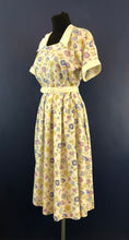 Load image into Gallery viewer, 1940s Belted White Cotton Dress with Pretty Floral Print and Contrast Collar and Cuffs - Bust 36 38