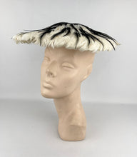 Load image into Gallery viewer, Original 1950's Black and White Feather Platter Hat - AS IS