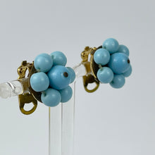 Load image into Gallery viewer, Vintage 1950's Turquoise Blue Glass Clip on Earrings