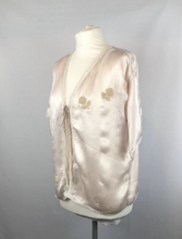Load image into Gallery viewer, 1930s 1940s Soft Pale Pink Satin Bed Jacket with Applique - B38 40