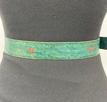 Load image into Gallery viewer, Original 1930s Dark Green Embossed Leather Belt - Waist 25 26 27 28