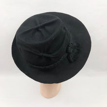 Load image into Gallery viewer, 1940s Black Felt Fedora Hat