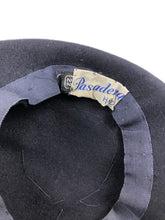 Load image into Gallery viewer, 1940s Midnight Blue American Made Felt Hat with Jersey Scarf