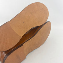 Load image into Gallery viewer, Original 1950's Warm Tan Leather Flat Shoes with Bow Trim - UK 5 *