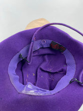 Load image into Gallery viewer, Original 1940s Rich Purple Felt Hat with Cerise Pink Velvet Flower Trim *