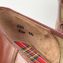 Load image into Gallery viewer, Original 1940's 1950's Chestnut Brown Leather Slip on Shoes with Bow Trim - UK 4 1/2 *