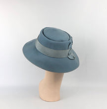 Load image into Gallery viewer, Original 1930s Cornflower Blue Fedora with Grosgrain Trim