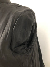 Load image into Gallery viewer, 1930s Black Boucle Wool Coat with Mother Of Pearl Buttons and Double Collar - Bust 36