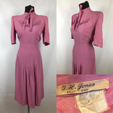 Load image into Gallery viewer, CC41 Rose Pink Crepe Day Dress - Bust 34" 36"