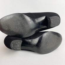 Load image into Gallery viewer, Original 1940's Wide Fitting Black Suede Court Shoes by Portland - UK 3 3.5