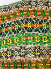 Load image into Gallery viewer, Original 1940s Fair Isle Pullover in Autumnal Shades - Bust 34"