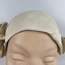 Load image into Gallery viewer, Original 1920's 1930's Fine Straw Cloche Hat in Cream - Perfect For Summer
