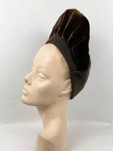 Load image into Gallery viewer, Incredible 1940s Chocolate Brown Felt and Velvet Hat With Huge Stand Up Brim and Bow Trim