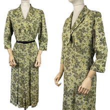 Load image into Gallery viewer, Original 1940s Volup Day Dress in Chartreuse with Black and White Print - Bust 40 42 44 *