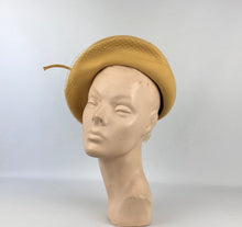 Load image into Gallery viewer, Original 1940s Ochre Felt Hat by Jacoll - Incredible Piece