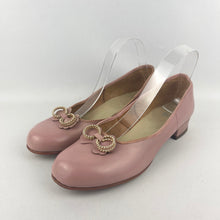 Load image into Gallery viewer, Original 1950's Baby Pink Leather Shoes with Gold Tone Trim - UK 6 6.5