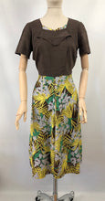 Load image into Gallery viewer, Original 1940s Summer Dress in Brown and Green Tropical Print - Bust 38 40