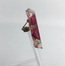 Load image into Gallery viewer, Original 1940s 1950s Reverse Carved Lucite Brooch with Scalloped Edge and Bright Pink Roses