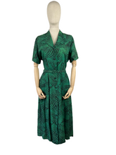 Load image into Gallery viewer, Original Mode O’Day Green and Black Belted Day Dress - Bust 36 38 *