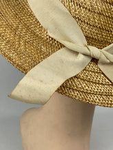 Load image into Gallery viewer, Original 1940's Natural Straw Sun Hat with Cream Grosgrain Trim - 1940's Bonnet *