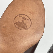 Load image into Gallery viewer, Original 1940's Brown Leather Court Shoes with Punch Detail by Norvic - UK 5.5 6