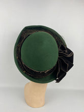 Load image into Gallery viewer, Original 1940s Forest Green Felt Hat with Chocolate Brown Velvet Trim and Net - Incredible Piece