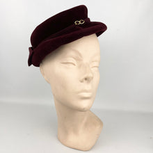 Load image into Gallery viewer, Original 1950's Dark Burgundy Close Fitting Fur Felt Hat with Gold-tone Trim