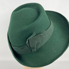 Load image into Gallery viewer, Original 1930's or 1940's Forest Green Felt Fedora with Neat Side Trim - Great Vintage Hat