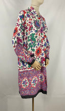 Load image into Gallery viewer, Original 1940s Novelty Print Cotton Smock with Smiling Chinese Dragon Design