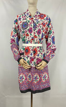 Load image into Gallery viewer, Original 1940s Novelty Print Cotton Smock with Smiling Chinese Dragon Design