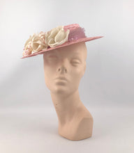 Load image into Gallery viewer, 1940s Pink Straw Hat with Floral Trim and Net