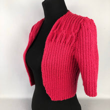 Load image into Gallery viewer, 1940s Style Hand Knitted Bolero in Pomegranate - B34 36