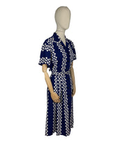 Load image into Gallery viewer, Original Volup St Michael Classic 1950s Cotton Day Dress in Navy and White Print - Bust 42 44