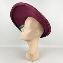 Load image into Gallery viewer, Incredible Original 1940's Oversized Pink Straw Summer Hat with Stripe Band And Flower Trim