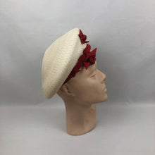 Load image into Gallery viewer, 1940s Cream Straw Hat with Red Grosgrain Trim and Red Stars