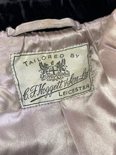 Load image into Gallery viewer, Original 1940's Charcoal Grey Single Breasted Wool Suit by CF Hoggett & Son - Bust 36
