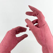 Load image into Gallery viewer, Vintage Milore Dusky Pink Suede Matching Bag and Gloves Set - Great Colour
