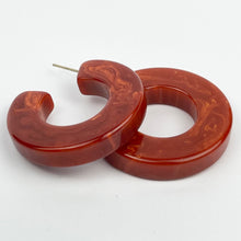 Load image into Gallery viewer, Vintage 1940's 1950's Autumnal Bakelite Hoop Earrings for Pierced Ears