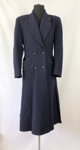 Load image into Gallery viewer, Original 1940s CC41 Navy Wool Coat with Great Pocket Detail - Bust 36 38