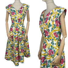 Load image into Gallery viewer, Original 1950's Novelty Print Dress of Roses in Picture Frames - Bust 36 37 38 *